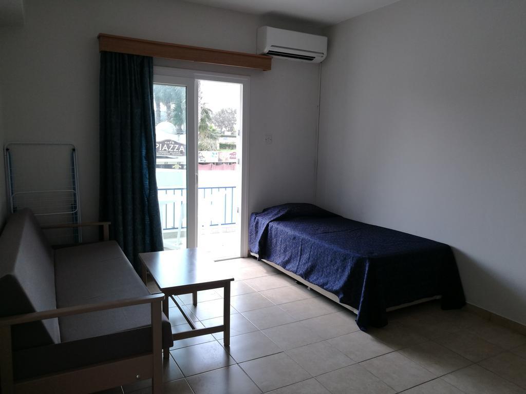 Georgia Hotel Apartments Протарас Экстерьер фото