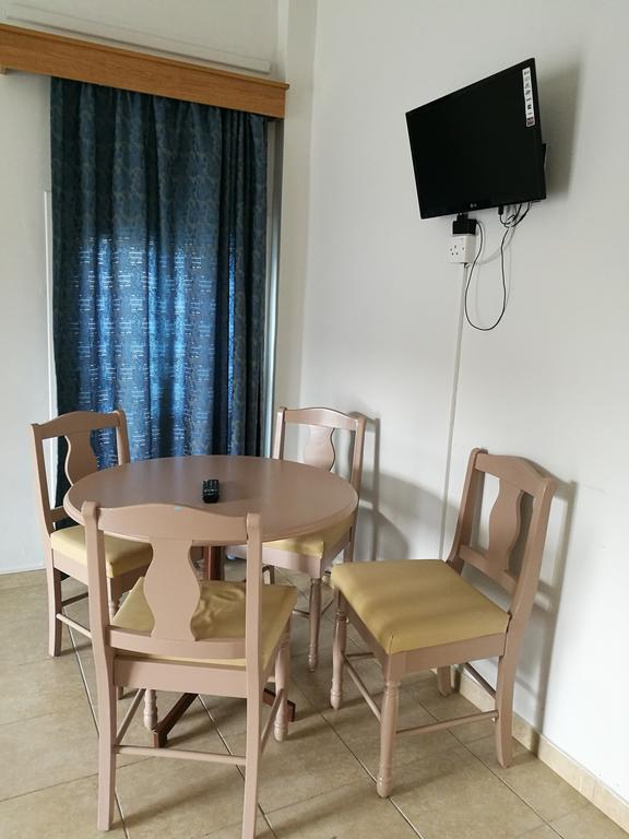 Georgia Hotel Apartments Протарас Экстерьер фото